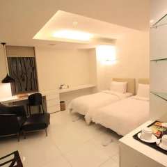 Grammos Hotel 3* Улучшенный номер с 2 отдельными кроватями