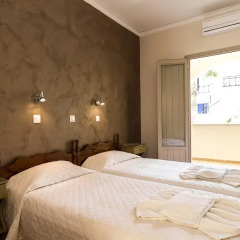 Hotel Rena 2* Стандартный номер с двуспальной кроватью фото 5