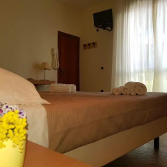 Hotel Bologna Римини комната для гостей фото 4