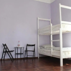 Hostel DomZhur Кровать в женском общем номере двухъярусные кровати фото 7