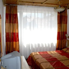 Отель Veziova House 3* Номер категории Эконом с различными типами кроватей фото 4