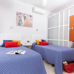 Отель Hostal Salamanca Улучшенный номер с двуспальной кроватью фото 9
