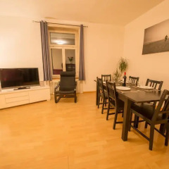 Апартаменты HITrental Seefeld - Kreuzstrasse Apartments комната для гостей фото 3