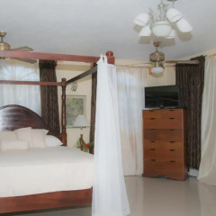 Отель Firefly Beach Cottages 3* Люкс с различными типами кроватей