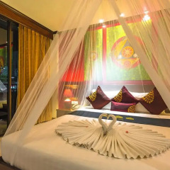 Tanawan Phuket Hotel 3* Улучшенный номер с двуспальной кроватью фото 5