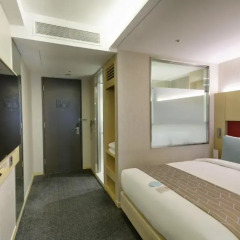 aFIRST Hotel Myeongdong 3* Стандартный номер с двуспальной кроватью