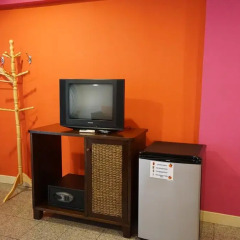 Отель Banglumpoo Place 3* Номер Делюкс с различными типами кроватей фото 6
