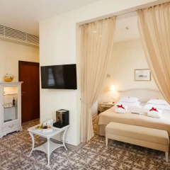 Savoy Boutique Hotel by TallinnHotels 5* Люкс с разными типами кроватей фото 14