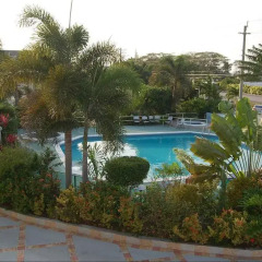 Отель Holiday Haven Ямайка, Ранавей-Бей - отзывы, цены и фото номеров - забронировать отель Holiday Haven онлайн бассейн фото 2