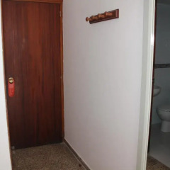 Отель Hostal Las Nieves Стандартный номер с различными типами кроватей