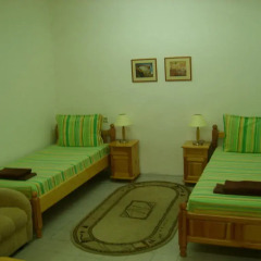 Отель Plamena Guest Rooms Карджали комната для гостей фото 2