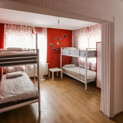 Van Backpackers Hostel спа