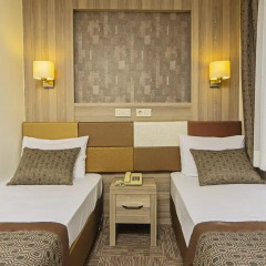 Pera Arya Hotel комната для гостей фото 5