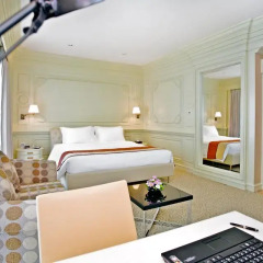 Отель Kingston Suites Bangkok 4* Улучшенный номер с различными типами кроватей фото 12