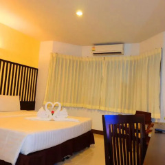J.A.Villa Pattaya Hotel 4* Улучшенный номер с различными типами кроватей фото 6