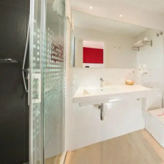 Отель Hostal Marino Испания, Сан-Антони-де-Портмань - 1 отзыв об отеле, цены и фото номеров - забронировать отель Hostal Marino онлайн ванная фото 2