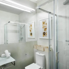Отель BacHome Barcelona B&B ванная фото 2
