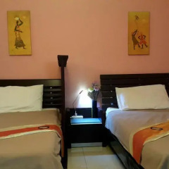 Pattaya 7 Hostel Кровать в женском общем номере с двухъярусными кроватями фото 10