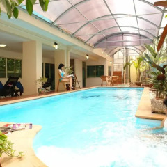 Отель Nara Suite Residence Бангкок бассейн фото 2