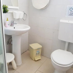 Отель Valentinos Court Апартаменты с 2 отдельными кроватями фото 10