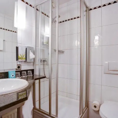 Centro Hotel Nürnberg 3* Стандартный номер с различными типами кроватей фото 5