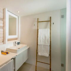 Отель FERGUS Style Palmanova - Adults Only 4* Улучшенный номер с различными типами кроватей фото 3
