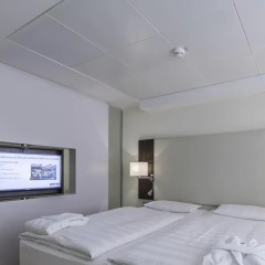 Отель Park Inn by Radisson Berlin Alexanderplatz 4* Люкс разные типы кроватей фото 2