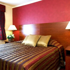 Отель Hallmark Inn Manchester South 3* Представительский номер с различными типами кроватей фото 5