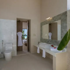 Отель Malahini Kuda Bandos Resort 4* Стандартный номер с различными типами кроватей фото 3