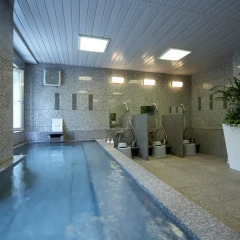 Hotel Hokke Inn Hatchobori бассейн