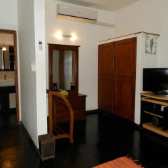 Отель Raj Mahal Inn 3* Улучшенный номер с различными типами кроватей фото 5