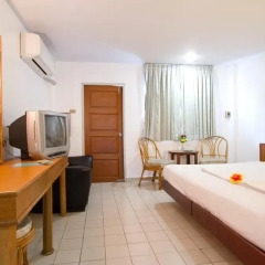 Sawasdee Place Hotel 3* Стандартный номер с различными типами кроватей фото 5