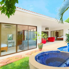 Отель Villa Tortuga Pattaya 4* Улучшенная вилла с различными типами кроватей фото 4