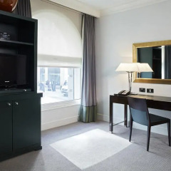 Отель Sofitel London St James 5* Люкс с различными типами кроватей фото 5