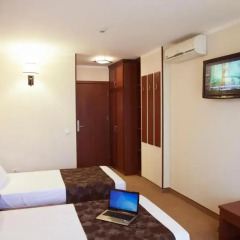 Favorit Hotel 3* Стандартный номер с различными типами кроватей фото 14