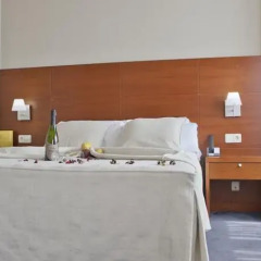 Hotel Silken Torre Garden детские мероприятия фото 2