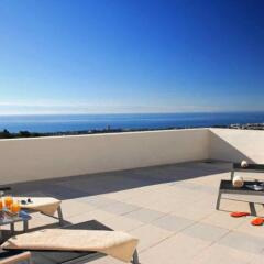 Отель Marbella Luxury Penthouse бассейн