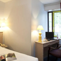 Отель Hôtel Berlioz 3* Стандартный номер с двуспальной кроватью фото 2