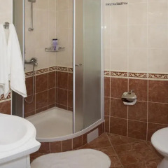 Отель Central Old Town Rooms Стандартный номер с различными типами кроватей фото 20