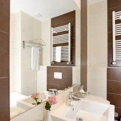 Grand Palace Hotel Hannover 4* Стандартный номер с различными типами кроватей фото 10