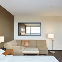 Отель Hyatt Place Amsterdam Airport Нидерланды, Хофддорп - 5 отзывов об отеле, цены и фото номеров - забронировать отель Hyatt Place Amsterdam Airport онлайн удобства в номере фото 2