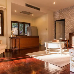 Отель Coco Palm Beach Resort интерьер отеля