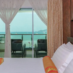 Отель The Bliss South Beach Patong балкон