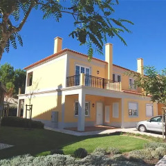 Отель Praia del Rey Holiday House парковка