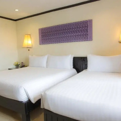Отель Golden Tulip Essential Pattaya 4* Улучшенный номер с различными типами кроватей фото 38