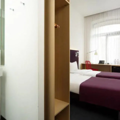 Гостиница AZIMUT Moscow Tulskaya (АЗИМУТ Москва Тульская) 4* Стандартный номер двуспальная кровать фото 10