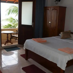 Drifters Hotel & Beach Restaurant Номер Делюкс с различными типами кроватей фото 2