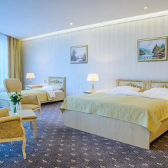 Гостиница SK Royal Москва 4* Семейный номер Делюкс с различными типами кроватей фото 2