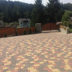 Гостиница Карпатський маєток парковка
