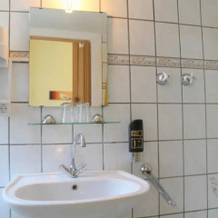 Hotel Bejuna Дюссельдорф ванная фото 2